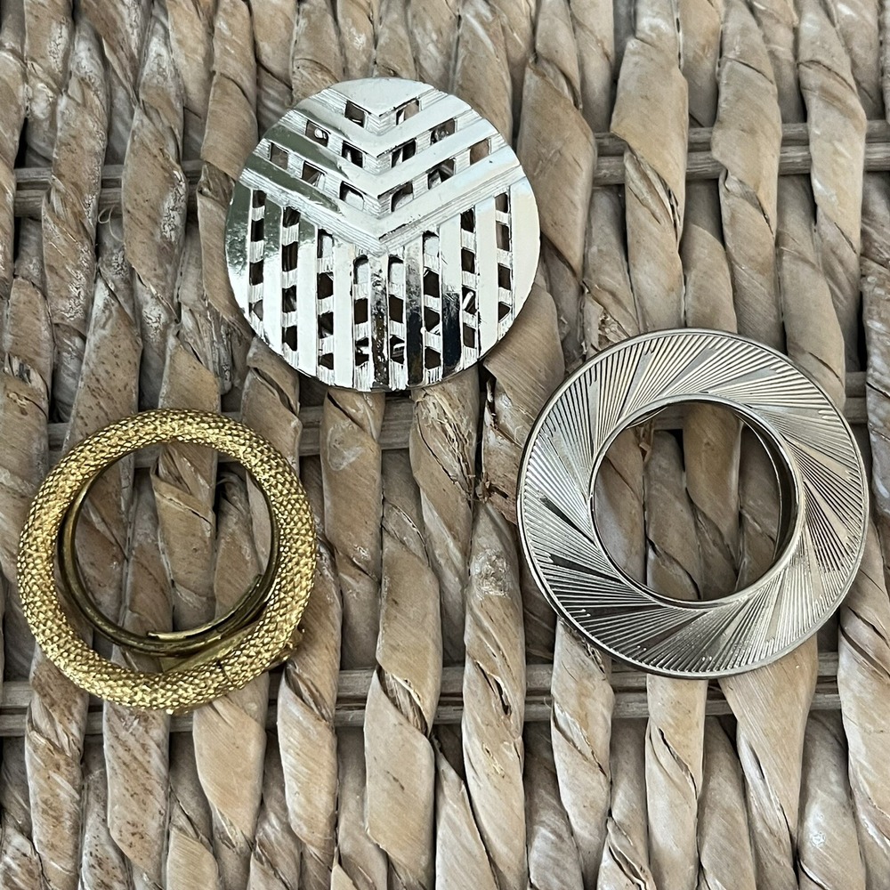 Vintage set of 3 (3) fashion jewelry faux gold Silver scarf Round slides / clips